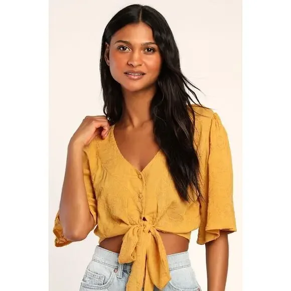 NWT Lulus Delightful Darling Floral Embroidered Tie-front Boho Festival Crop Top - Picture 1 of 3